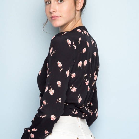 Coco top on sale for a few hours - Picture 5 of 6